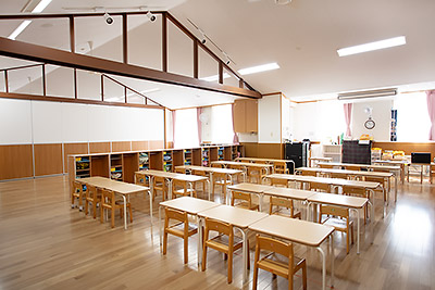 高い天井も開放的
